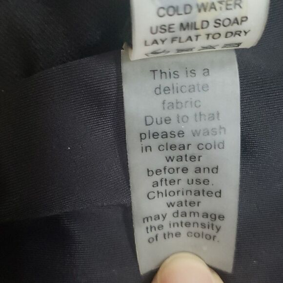 New! HEAT SWIMWEAR BLACK LOOPED SIDE SWIM BOTTOM - Picture 6 of 10